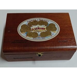 Vintage H. Upmann Habana 2000 Grand Robusto Empty Wooden Cigar Box Solid Cedar